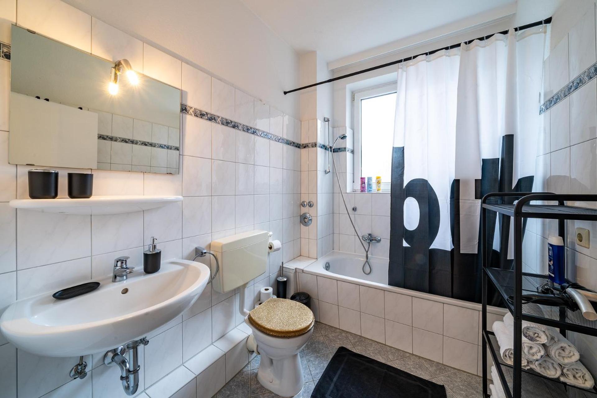 Aufzug Balkon 75M2 Zentral Ганновер Екстер'єр фото